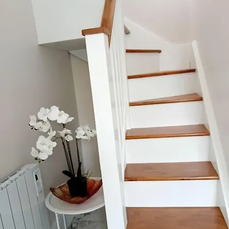 Town Centre Luxury Retreat