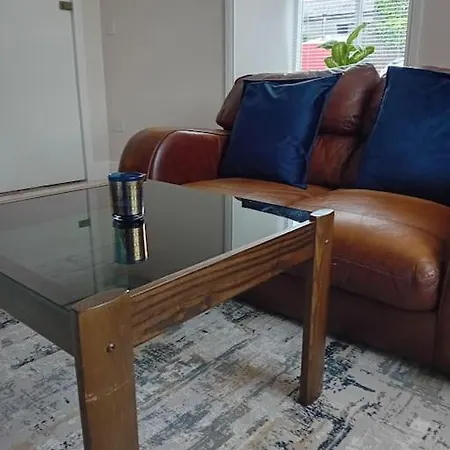 Town Centre Luxury Retreat Lejlighed
