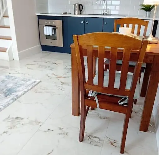 Town Centre Luxury Retreat Apartment Mountmellick