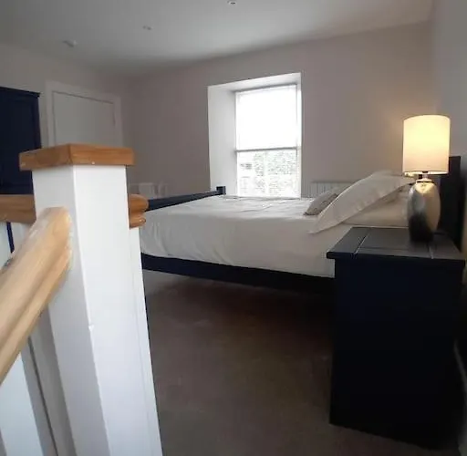 Town Centre Luxury Retreat Mountmellick