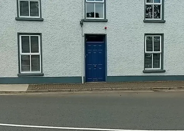 Apartment Town Centre Luxury Retreat Mountmellick